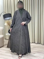 اخضر زيتي
