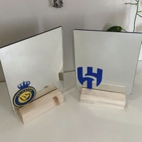 مرايا النصر والهلال