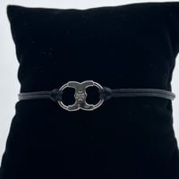 سوارة توري بورش فضي اسود