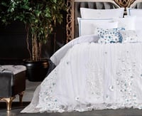 مفرش عرائس نيارة قطن 100% تطريز ورد 10 قطع ابيض مط...