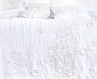 مفرش عرائس نيارة قطن 100% تطريز ورد ودانتيل 10 قطع...