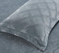 مفرش شتوي فلانيل محفور مربعات كانون مزدوج 7 قطع سم...