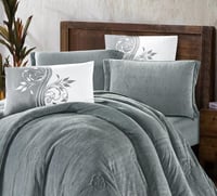 مفرش سرير شتوي جاكاراندا مخمل مزدوج 6 قطع لون رماد...