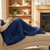 بطانية شتوية ميس اليدوية بخيوط صوف البوفي الناعمة...