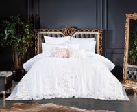 مفرش عرائس نيارة قطن 100% تطريز ورد 10 قطع ابيض مط...