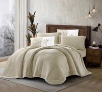 مفرش سرير شتوي جاكاراندا مخمل مزدوج 6 قطع لون بيج...