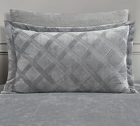 مفرش شتوي فلانيل محفور مربعات كانون مزدوج 7 قطع رم...