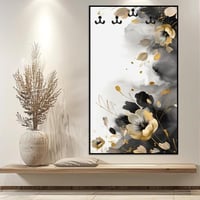 لوحة علاقة عبايات