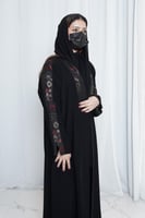 عبايه المها احمر