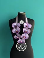 عقد تخرج ورد صناعي