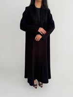 عباية صيفية كريب إندونيسي بتطريز على الياقة والأكم...