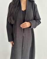 عباية شتوية جوخ بفصوص لولو – لون بني