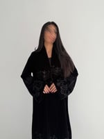 عباية شتوية مخمل تطريز طبقتين