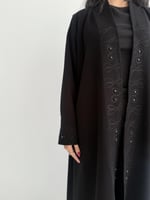 عباية صيفية كريب إندونيسي مع تطريز ولمسات لولو