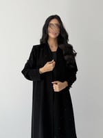 عباية سراميك بتفاصيل فراشات وتخريم ولولو وش