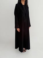 عباية صيفية كريب إندونيسي بتطريز على الياقة والأكم...