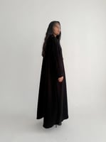 الرفاه | بقماش الكريب الاندونيسي الأسود مع لمسات ل...