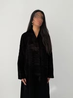 الراسخة | بقماش مخمل قصة جاكيت مع تطريز فاخر