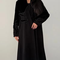 الوهج | بقماش كريب اندونيسي ومخمل اسود مع تطريز فا...