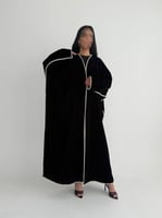 عباية شتوية مخمل بتطريز ماكينة خاصة