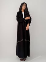 اعتماد | بقماش كريب اندونيسي اسود مع تطريز طبقتين