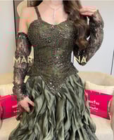 فستان تولاي (فستان زيتي صدريه شك سهره وكسرات كرنكل...