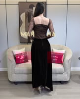 فستان فريندا (فستان موكا مخمل كوري صدريه دانتيل فر...