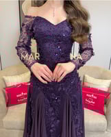 فستان مارتيا اليليكي (فستان ليلكي شك مزين بالورود...