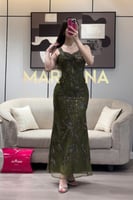 فستان امل (فستان زيتي كلفه شك سهره وشال باربي)