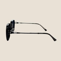 نظارة كارTير بإطار سداسي - متوفرة بلونين