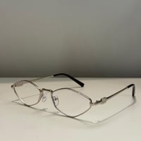 نظارة ميو ميو عدسة سداسية شفافة باللون الفضي