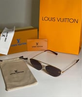 نظارة لويس فيتوN بإطار بيضاوي وعلامة نجمة