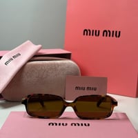 نظارة ميو ميو Recto باللون التايقر عدسة بني