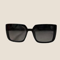 نظارة ديوR باللون الاسود بعدسة كبيرة