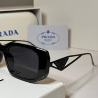 نظارة برادا باللون الاسود الكامل