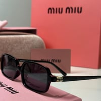 نظارة ميو ميو Recto باللون الاسود