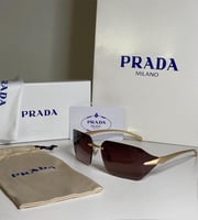 نظارة Pرادا بعدسة منحنية وذراع معدني - متوفره بلون...