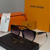 نظارة لويس فيتون باللون الاسود بعدسة دائرية