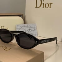 نظارة كرستن ديور بيضاوي باللون الاسود