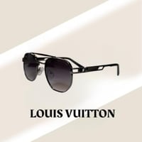 نظارة لويس فيتون باللون الفضي