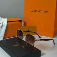 نظارة لويس فيتون باللون البني والذهبي