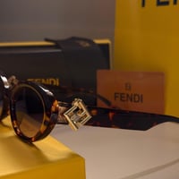 نظارة فندي Cat eye باللون الاسود