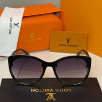 نظارة لويس فيتون باللون الاسود بعدسة دائرية