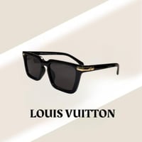 نظارة لويس فيتون باللون الاسود والذهبي على الذراع