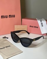 نظارة ميو Cat Eyeميو باللون الاسود