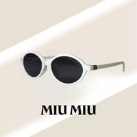 نظارة ميو ميو بعدسة دائرية باللون الابيض