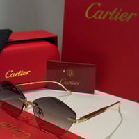 نظارة كارتير بدون أطار بتصميم هندسي باللون الذهبي...