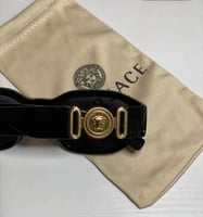 نظارة فيرزاتشي باللون الاسود