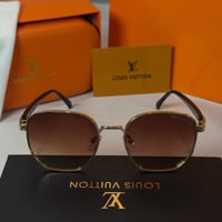 نظارة لويس فيتون باللون البني والذهبي