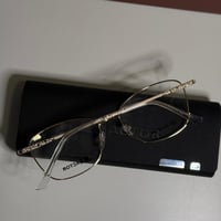 نظارة طبية من K.ACTOR باللون الذهبي والبيج